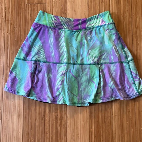 Skort - Picture 2 of 2